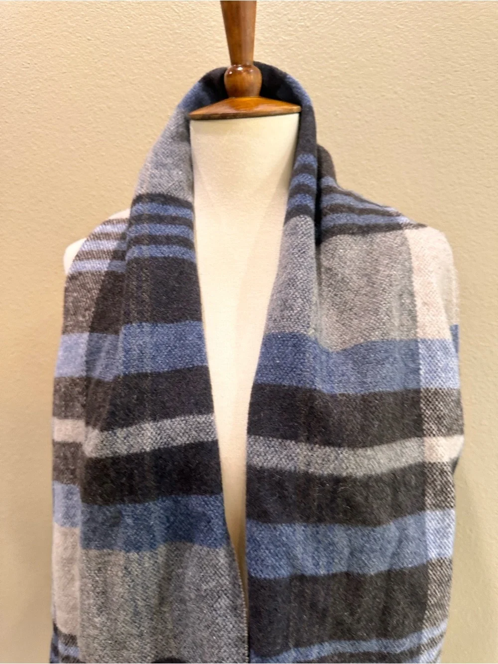Italian Woollen Treasures soft warm